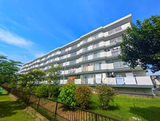 別所団地2号棟【5階】の外観