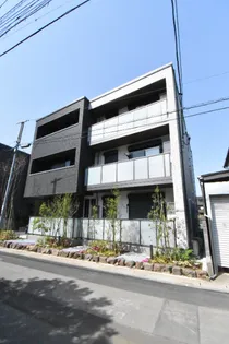 カーサ ディ セイ アルベリ V【1階】の外観