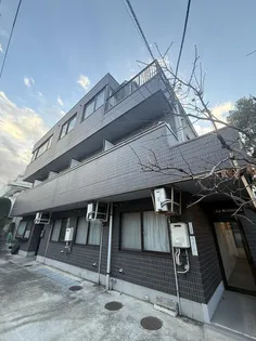 東京都中野区中央4【アパート】の外観