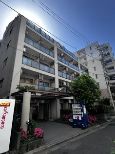 プレール三田【4階】の外観