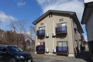 アルカサール【1階】の外観