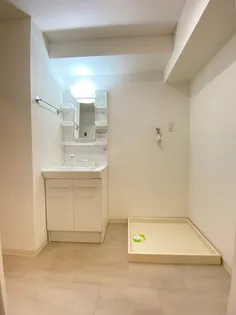 セレスティアル新居浜【6階】の内装