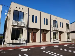 新潟県柏崎市城塚【アパート】の外観