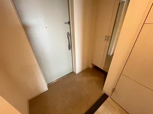 MISTRAL姫路駅前V 忍町【9階】の玄関