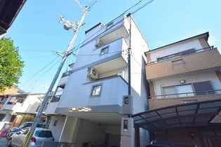 プチメゾンアオバ【3階】の外観
