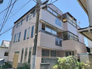 カーサ・ソレアード【1階】の外観