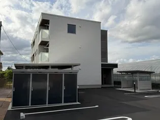 リベラ美沢の画像