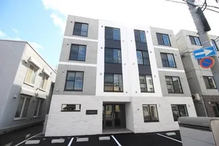 FIRST LEBEN月寒の画像