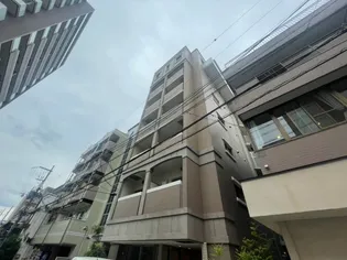 大阪府高槻市高槻町【マンション】の外観