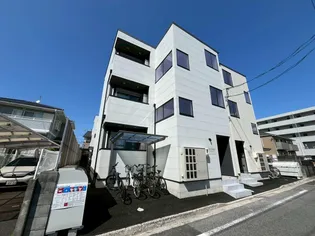 Coin West【3階】の外観
