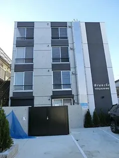 東京都中野区新井5【マンション】の外観