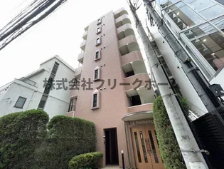 東京都三鷹市下連雀3【マンション】の外観