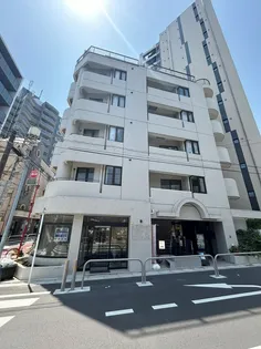 トリアノン中丸【5階】の外観