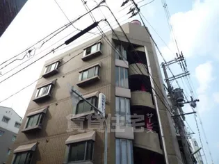 ピエールカルダン【4階】の外観