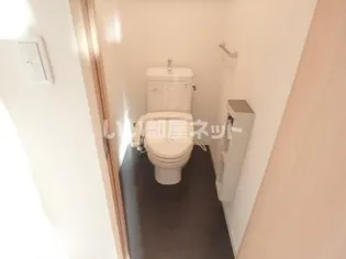 シャーメゾン西泉 A棟【2階】の内装