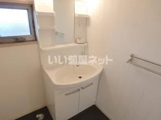 シャーメゾン西泉 A棟【2階】の内装