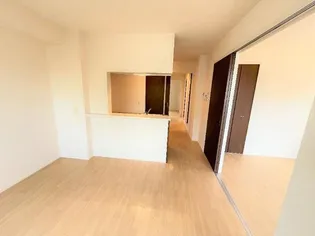 グランバージュ早水【2階】の居間