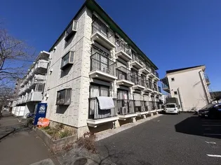 ルミエールタナカ【3階】の外観