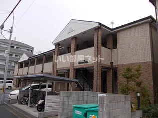 カーサ ディ パエーゼ【2階】の外観