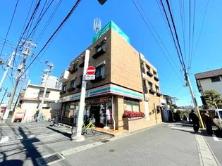 ヴィラデステ【2階】の外観