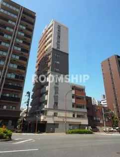 東京都新宿区北新宿1【マンション】の外観