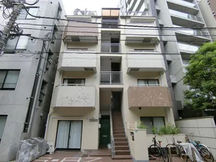 スペース82【4階】の外観