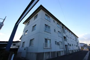 ウイングフィールド真鍋の画像