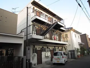 コーポホワイト【2階】の外観