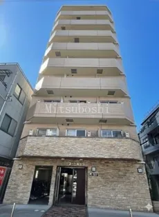 スカイコート幡ヶ谷【7階】の外観