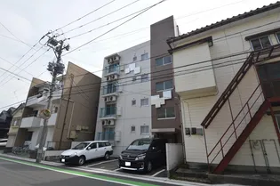 ネストささぐち【4階】の外観