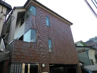 ノーブルイズミ【3階】の外観