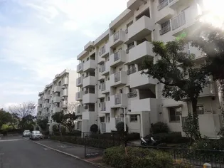 鈴が峰第5団地 5号棟【4階】の外観