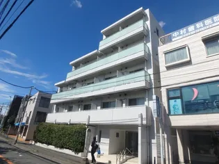 エスティメゾン登戸【3階】の外観