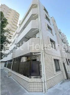 東京都中野区新井5【マンション】の外観