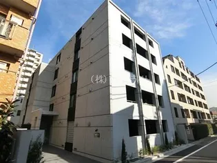 ラクラス四谷三丁目【1階】の外観