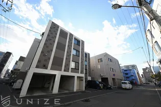 北海道札幌市豊平区平岸三条9【マンション】の外観