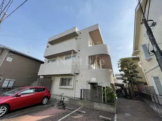 エヴァグリーン中村の画像