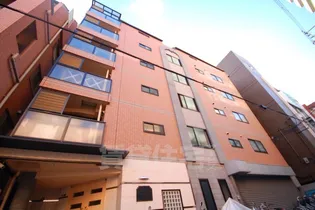 クイーンズコート天満【2階】の外観