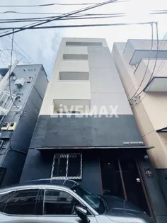 東京都新宿区新宿4【マンション】の外観