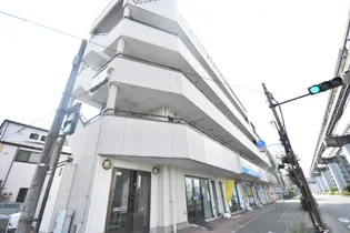 メゾンド サンベール【1階】の外観