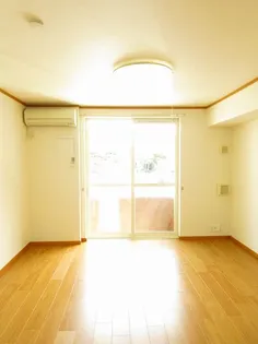 フィオーレ 凛【1階】の居間