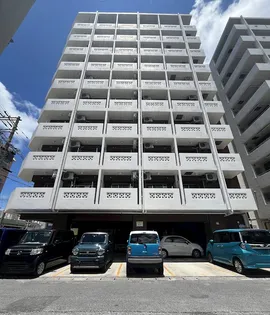 トーマス前島III【6階】の外観