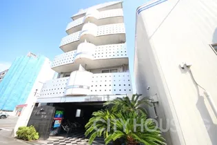 ルイ シャトレ常三島の画像