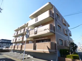 ファミールサンワの画像