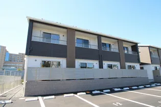 Cassini(カッシーニ)南棟【1階】の外観