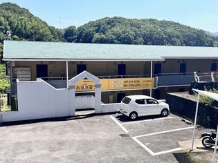 カレッジハウス21【2階】の外観