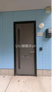 サニーヒルコーポA【1階】の玄関