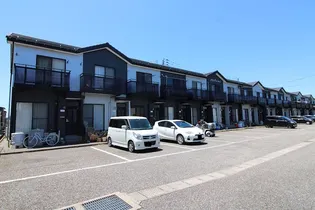 グランディールの外観