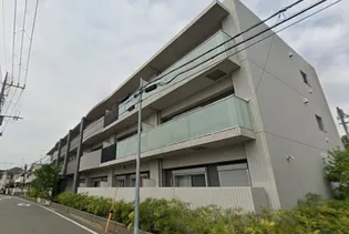 レフィナード【2階】の外観