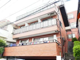 メゾン・ド・アゼリア【2階】の外観